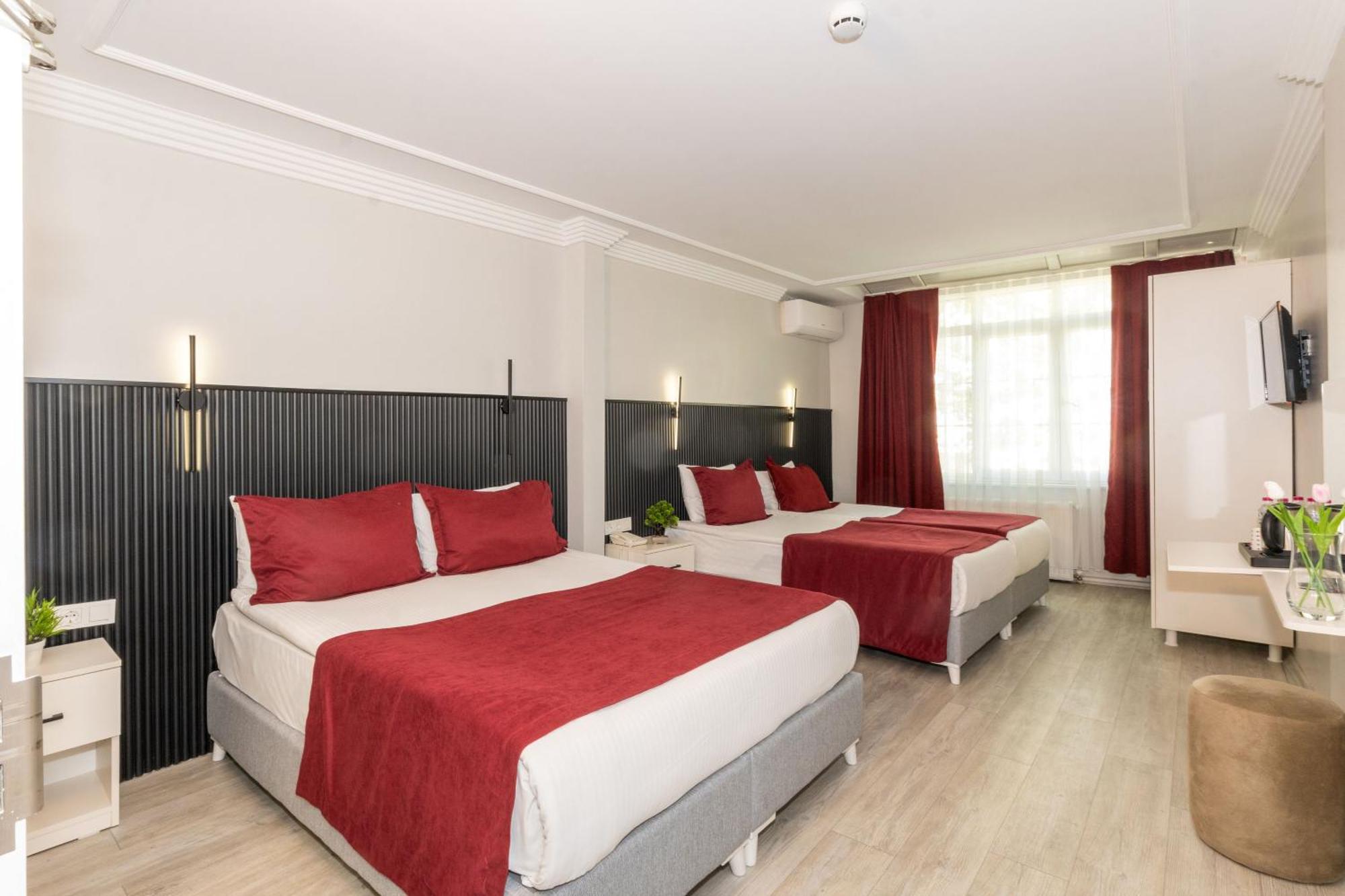 Istanbul Holiday Hotel Exterior foto